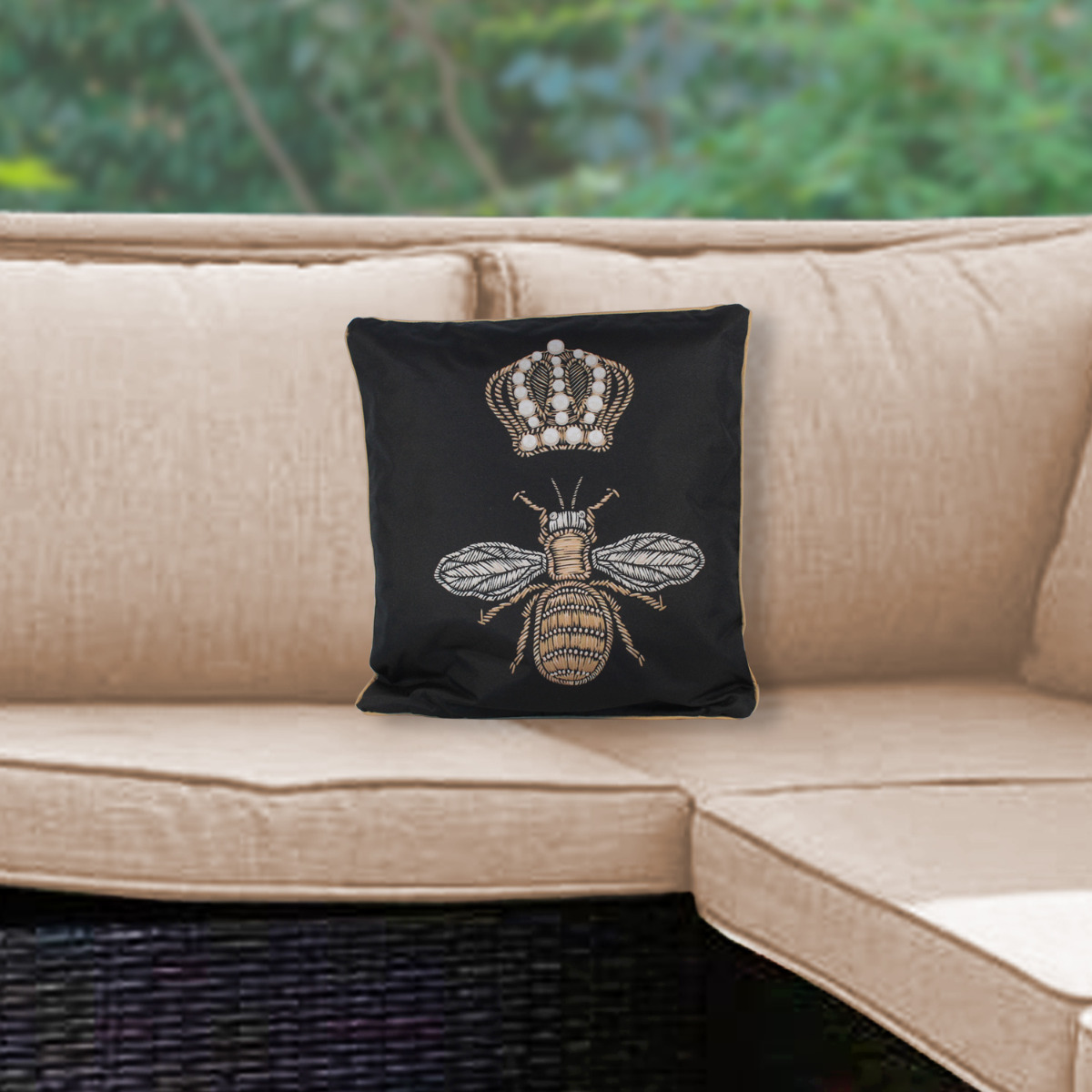 Outdoorkissen wetterfest 45x45 Queen Bee Sitzkissen Stuhlkissen Outdoor Kissen